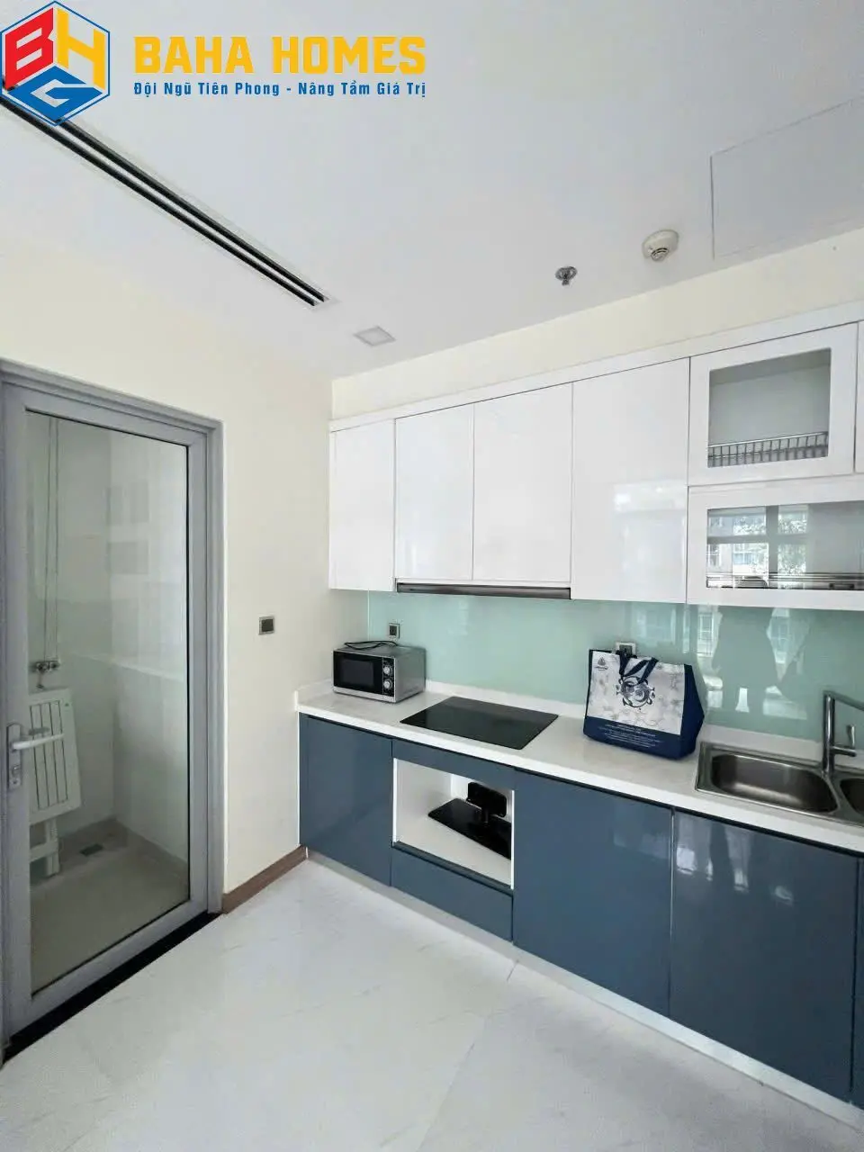 Thiết kế nội thất phòng bếp căn hộ 2 phòng ngủ