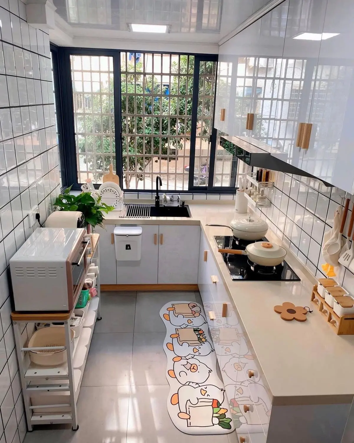 Mẫu thiết kế nội thất phòng bếp đơn giản, nhỏ, tối ưu diện tích-1